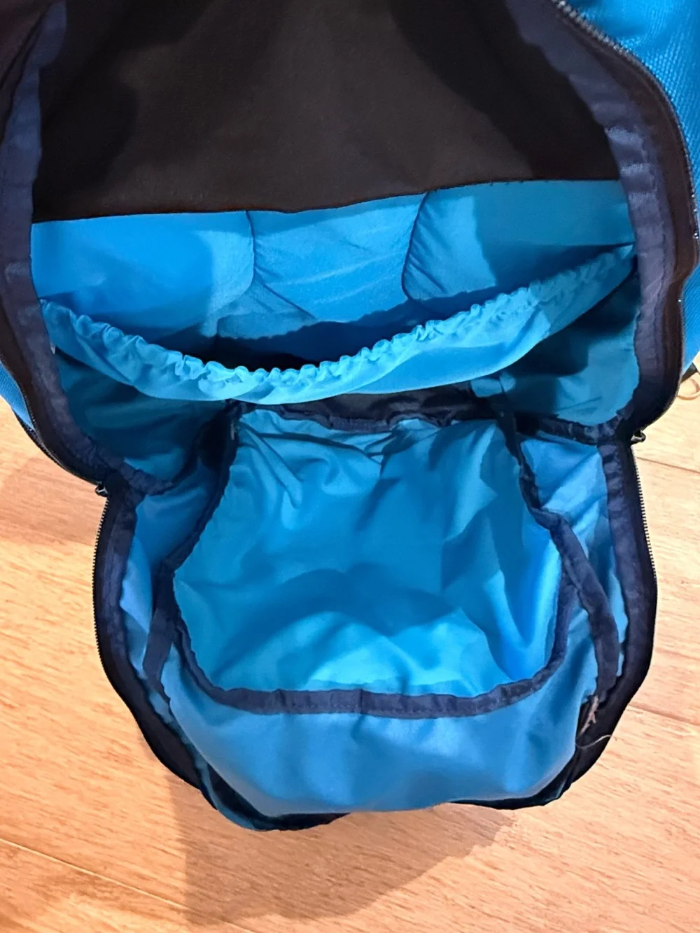 DAKINE Bright Blue and Navy Men's Backpack with Front Strap